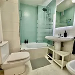 Estudio Completamente Equipado Lägenhet *